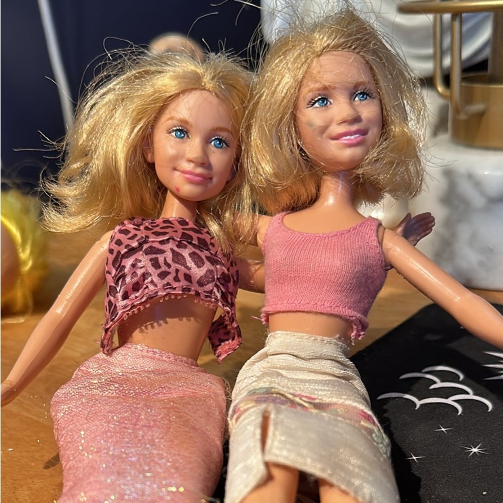 Mary Kate and Ashley dolls 1987